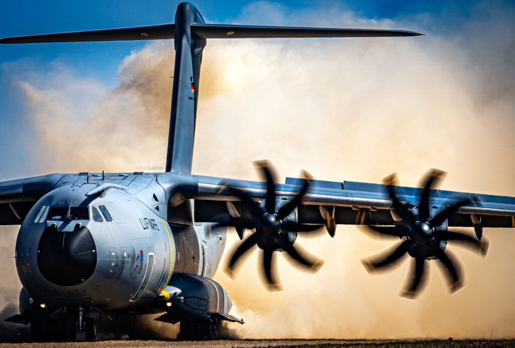 Airbus A400M from the Luftwaffe landing in a dirt runway in Navarra, Spain
